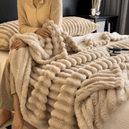 Nuvora™ – Manta Trançada Premium Ultra Macia - Toque Aveludado - Design Sofisticado + 2 Fronhas