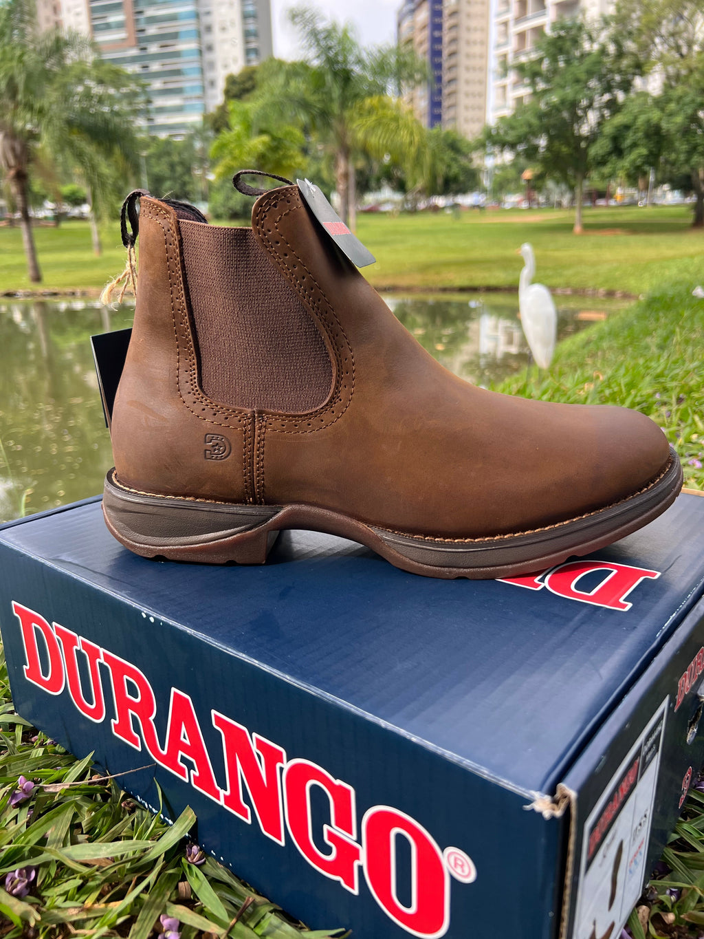 BOTA REBEL TRILHUS